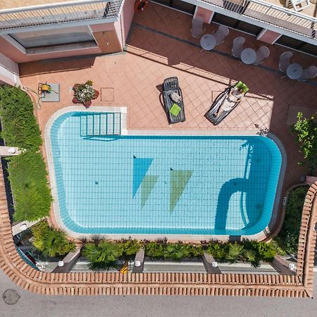 Lake Hotel Ifigenia Torbole Sul Garda Eksteriør billede