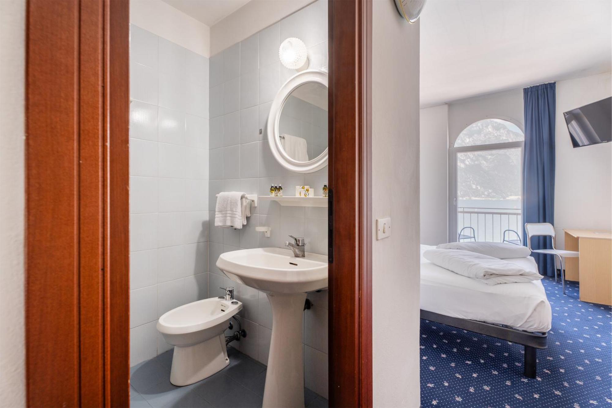 Lake Hotel Ifigenia Torbole Sul Garda Eksteriør billede