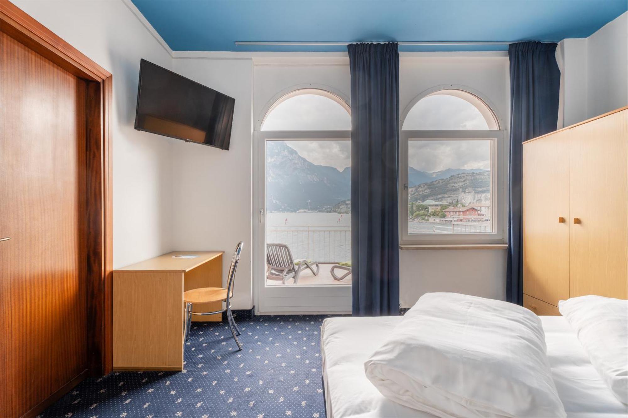 Lake Hotel Ifigenia Torbole Sul Garda Eksteriør billede