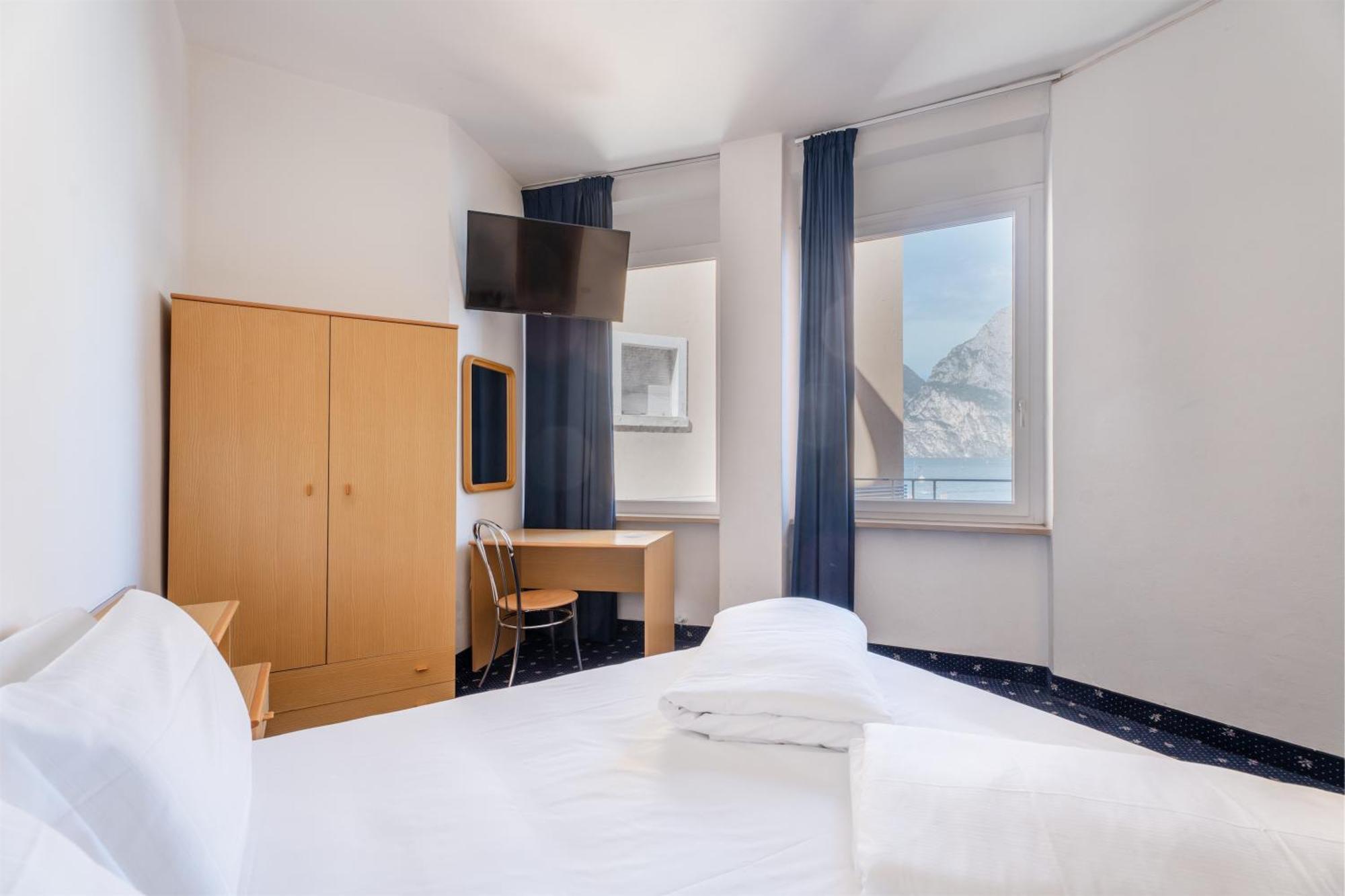 Lake Hotel Ifigenia Torbole Sul Garda Eksteriør billede