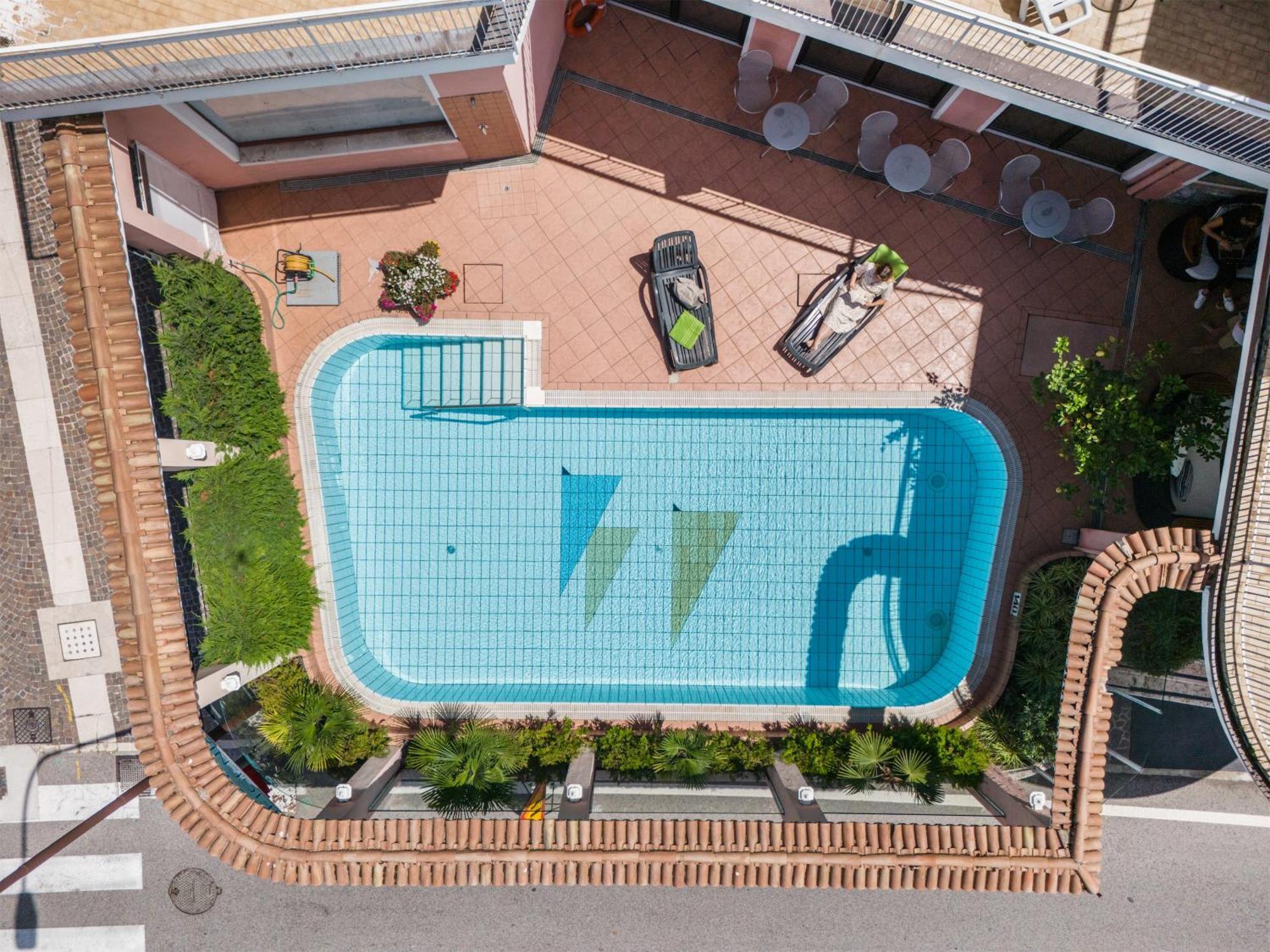 Lake Hotel Ifigenia Torbole Sul Garda Eksteriør billede